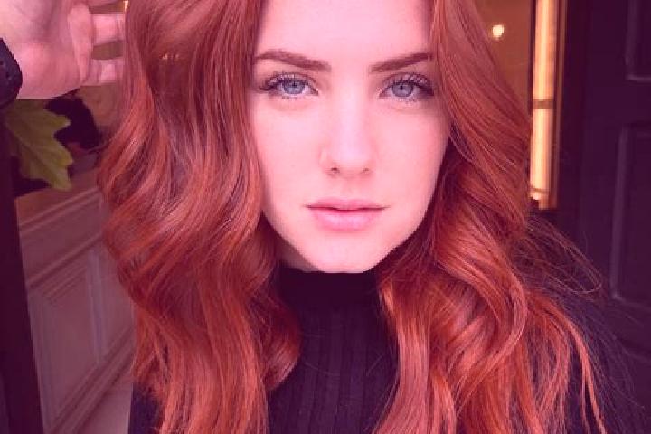 Riley, 24, a auburn blue-eyed mediterranean companion based in Wedgefield. Offering Striptease, Girlfriend Experience, Massage, OWO, Deep French Kissing. Ava...