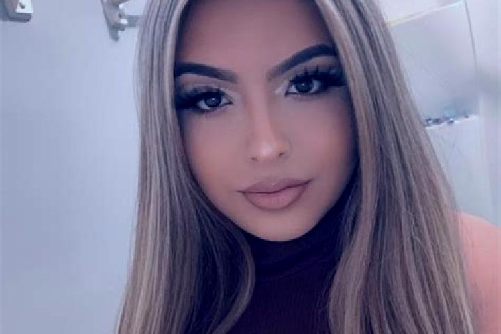 Riley, 24, a blonde dark-eyed latina companion based in Tieshanlong. Offering Dinner Date, GFE, Striptease. Available for incall and outcall, overnight booki...
