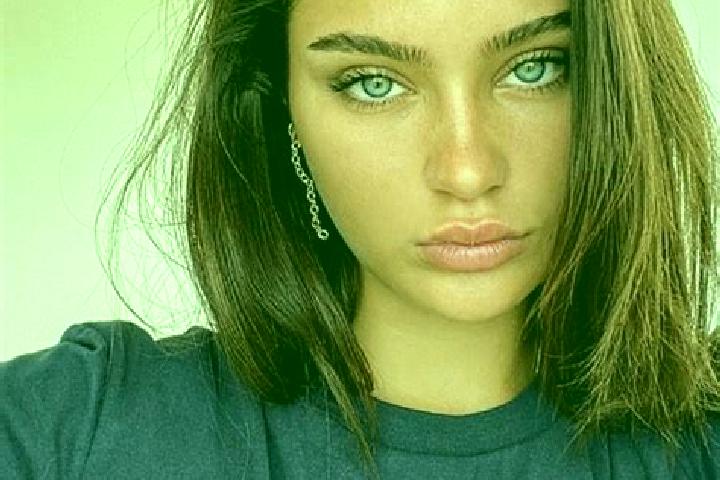Riley, 24, a brunette dark-eyed caribbean companion based in Freuchie. Offering Tantra, BDSM, OWO, 69. Available for incall and outcall, overnight bookings a...