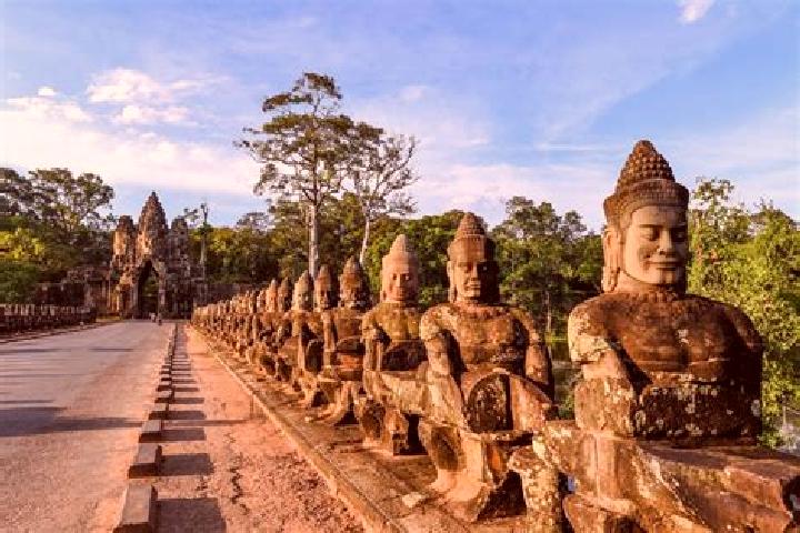 Riley, 24 — Escort in Angkor Thum, Cambodia