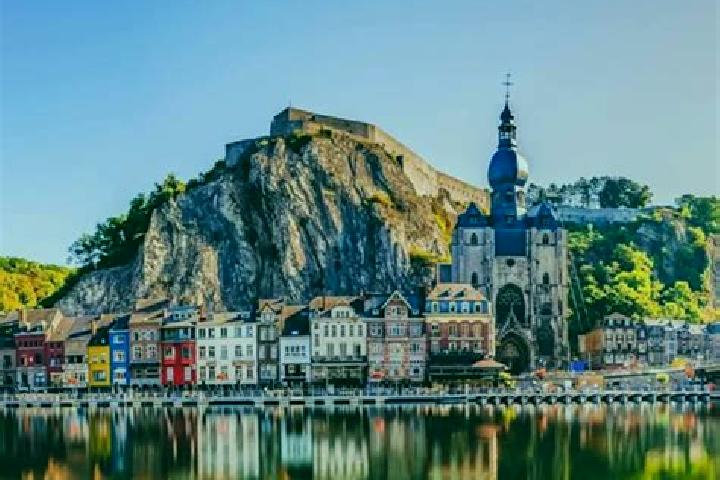 Riley, 24 — Escort in Anseroeul, Belgium