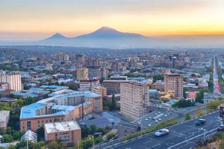 Riley, 24 — Escort in Artsvanik, Armenia
