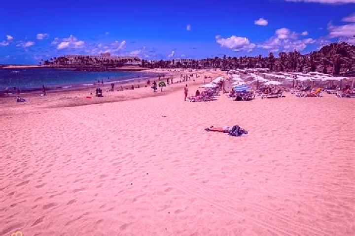 Riley, 24 — Escort in Costa Teguise, Spain