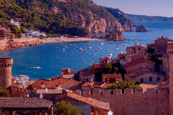 Riley, 24 — Escort in La Haba, Spain