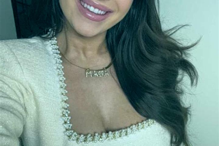 Riley, 24 — Escort in Saint Clair Shores, United States