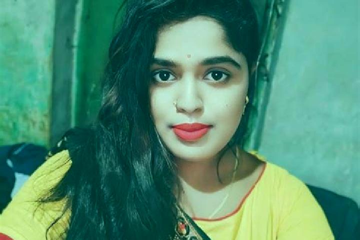 Riley, 24 — Escort in Sarai Mir, India