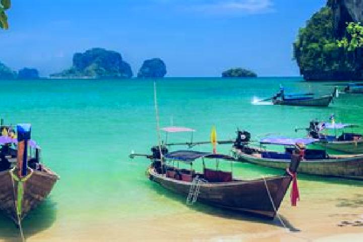 Riley, 24 — Escort in Sena, Thailand