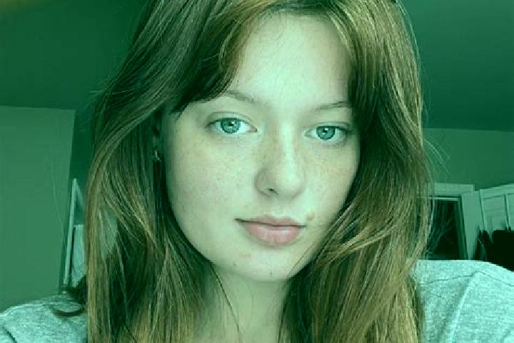 Riley, 25, a red grey-eyed mediterranean companion based in Zasheyek. Offering Dinner Date, A-Level, GFE, Party Girl. Available for incall and outcall, day a...