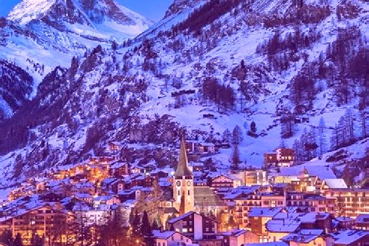 Riley, 25 — Escort in Erlenbach, Switzerland