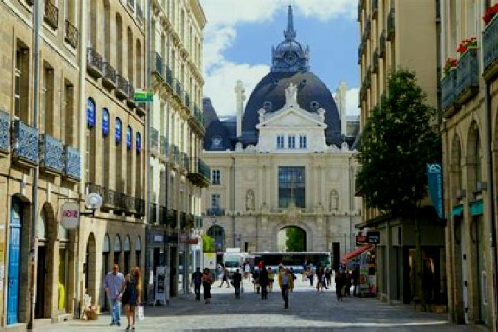 Riley, 25 — Escort in Rennes, France