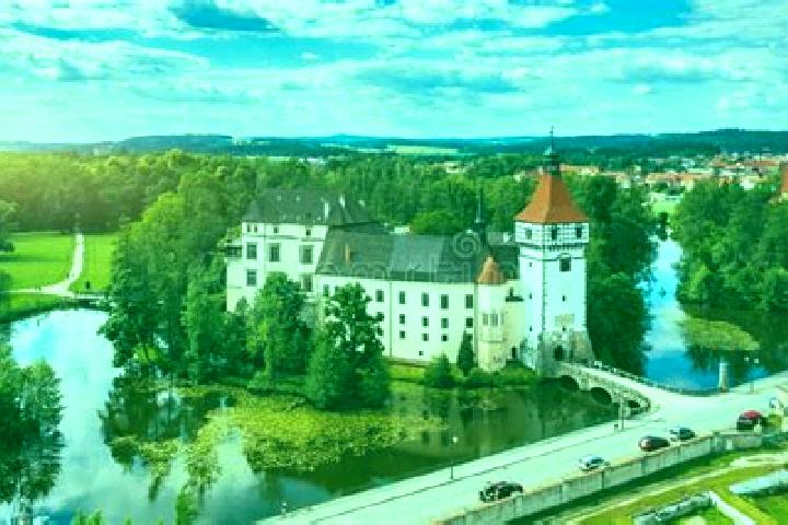 Riley, 25 — Escort in Strakonice, Czech Republic