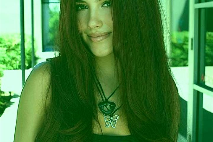 Riley, 26, a auburn brown-eyed middle eastern companion based in Murillo. Offering CIM, OWO, Massage, Party Girl. Available for incall and outcall, day and e...