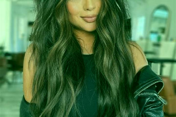 Riley, 26, a brunette dark-eyed ebony companion based in Baoding. Offering Roleplay, A-Level. Available for incall and outcall, overnight bookings available.