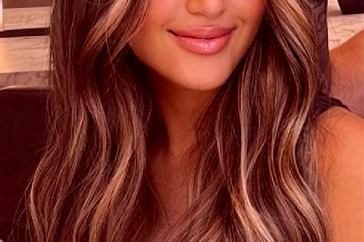 Riley, 26, a dark blonde brown-eyed asian companion based in Zalas. Offering Overnight, Erotic Massage, Travel Companion, Duos, Deep French Kissing. Availabl...