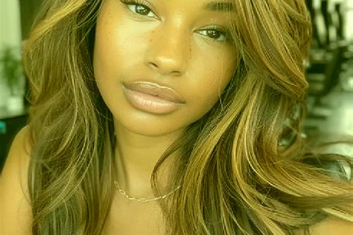 Riley, 26, a dark blonde brown-eyed mixed companion based in Santa Helena. Offering Couples, Roleplay, OWO, Travel Companion. Available for incall and outcal...