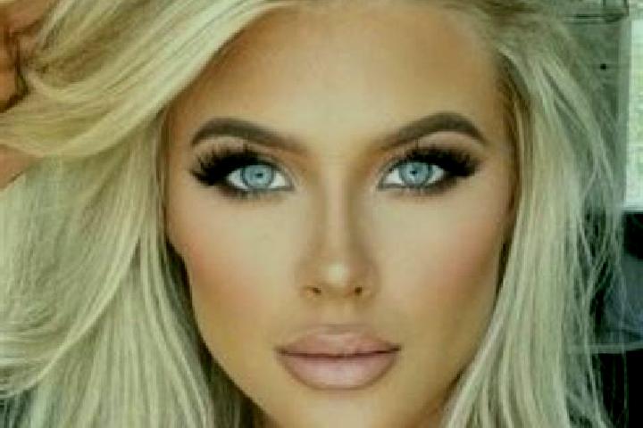 Riley, 26, a platinum blonde hazel-eyed middle eastern companion based in Sainte-Cecile. Offering Erotic Massage, 69, Domination, BDSM. Available for incall ...