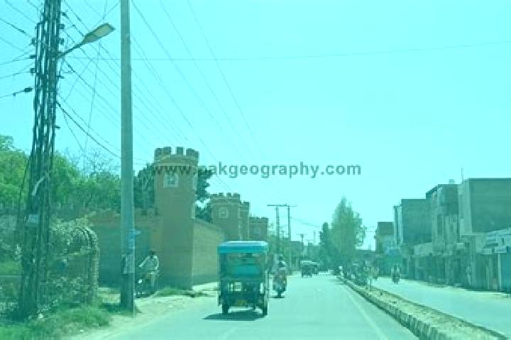 Riley, 26 — Escort in Khanewal, Pakistan