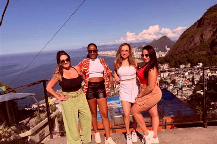 Riley, 26 — Escort in Laje, Brazil