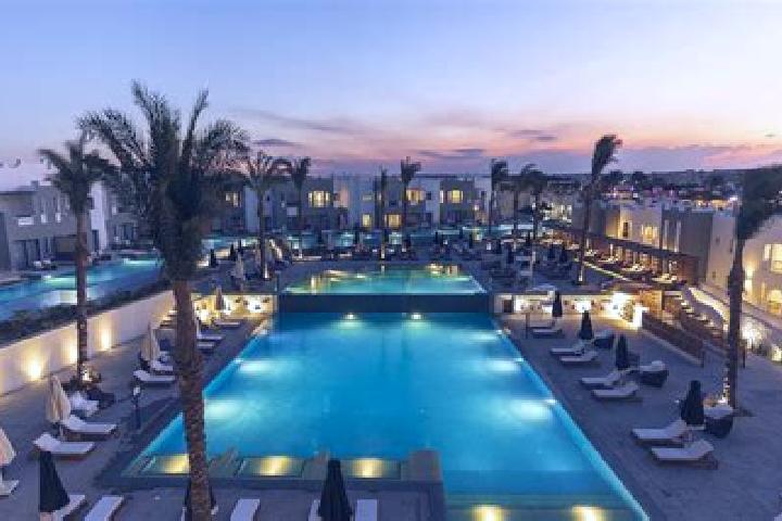 Riley, 26 — Escort in Makadi Bay, Egypt