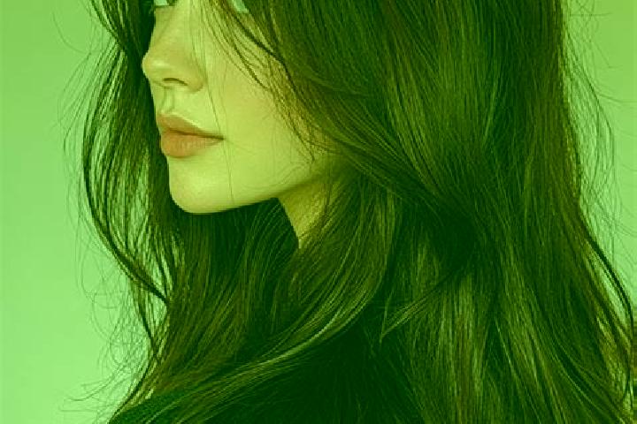Riley, 27, a auburn dark-eyed asian companion based in Shunde. Offering Dinner Date, Couples, Duos. Available for incall and outcall, day and evening dates.