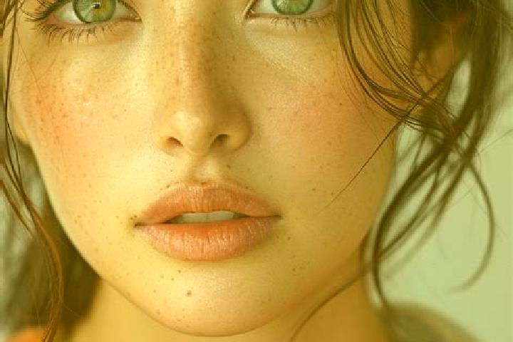 Riley, 27, a auburn green-eyed asian companion based in Malyi. Offering Striptease, OWO. Available for incall and outcall, overnight bookings available.