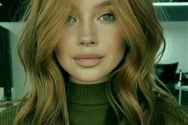 Riley, 27, a auburn hazel-eyed slavic companion based in Fratte. Offering Overnight, Domination, Deep French Kissing, Prostate Massage, Travel Companion. Ava...