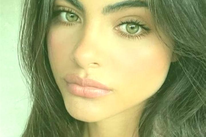 Riley, 27, a black hazel-eyed mixed companion based in Puerto Montt. Offering Erotic Massage, Striptease, Couples, Roleplay. Available for incall and outcall...