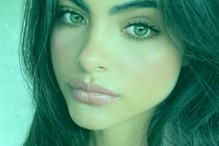 Riley, 27, a chestnut dark-eyed indian companion based in Gargantilla. Offering GFE, Party Girl, Overnight, Tantra. Available for incall and outcall, day and...