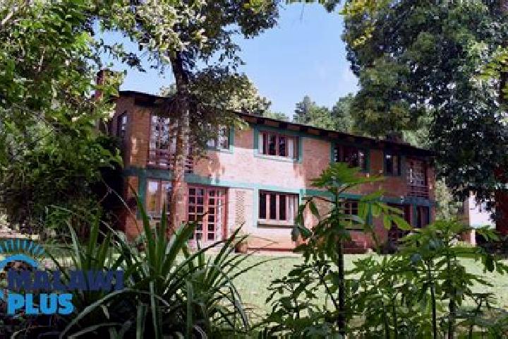 Riley, 27 — Escort in Mzimba, Malawi