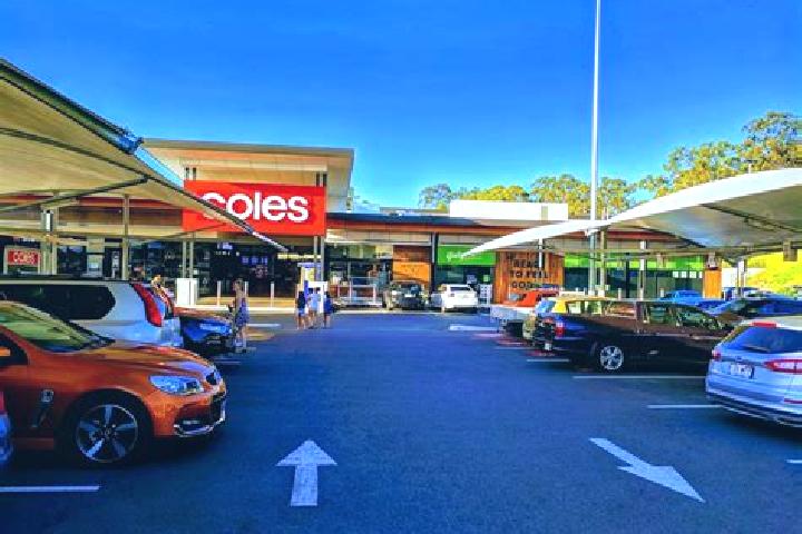 Riley, 27 — Escort in Park Ridge, Australia
