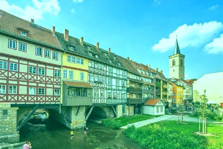 Riley, 27 — Escort in Schalkau, Germany