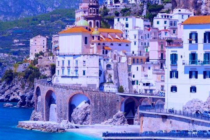 Riley, 27 — Escort in Stilo, Italy