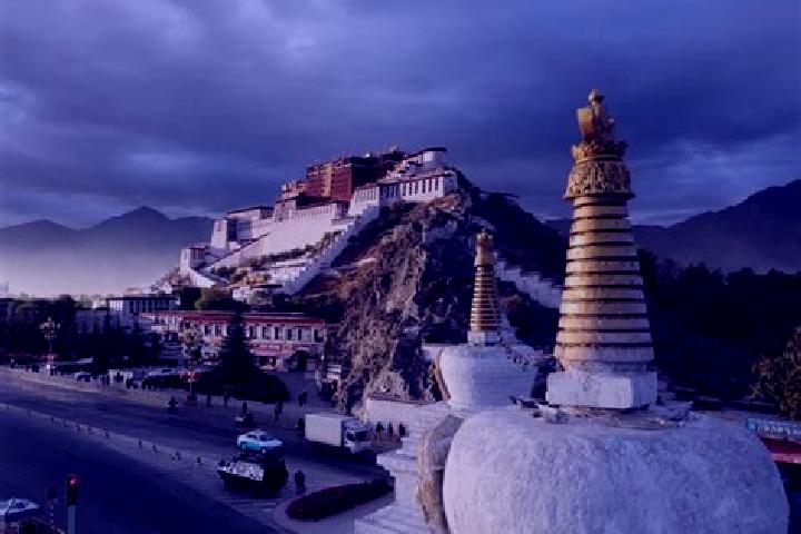 Riley, 27 — Escort in UEruemqi, China