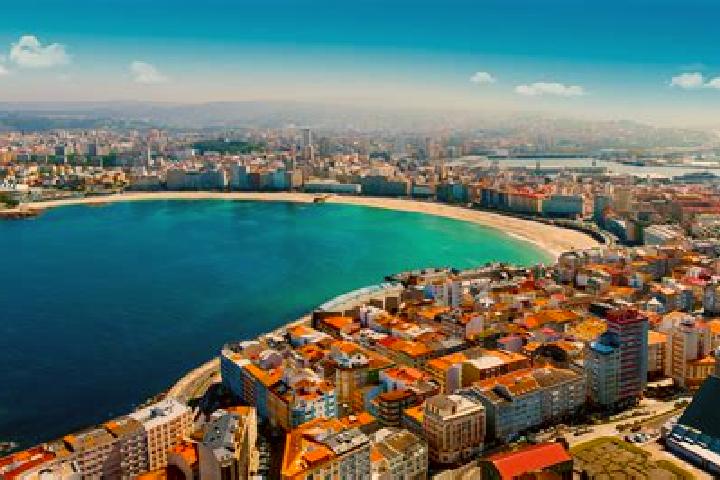 Riley, 27 — Escort in Vigo, Spain