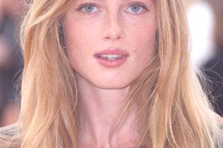 Riley, 28, a blonde dark-eyed ebony companion based in Erharting. Offering Duos, Travel Companion, CIM. Available for incall and outcall, day and evening dates.