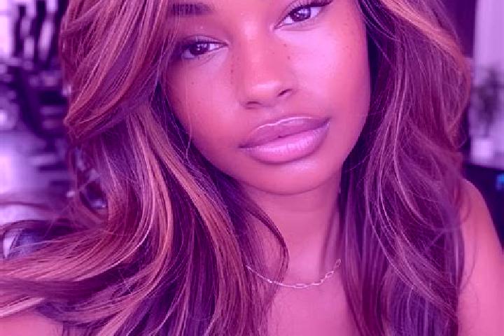 Riley, 28, a dark blonde hazel-eyed mixed companion based in Semriach. Offering OWO, Roleplay, A-Level, Girlfriend Experience, Tantra. Available for incall a...