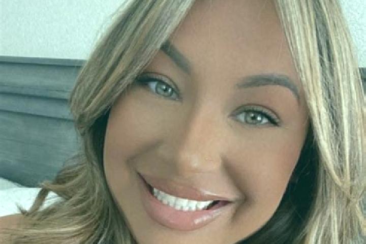 Riley, 28 — Escort in Ennis, United States