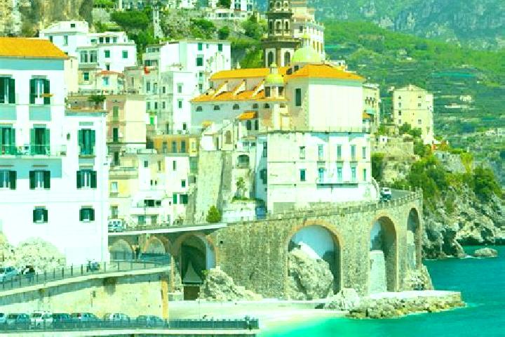 Riley, 28 — Escort in Gozzano, Italy