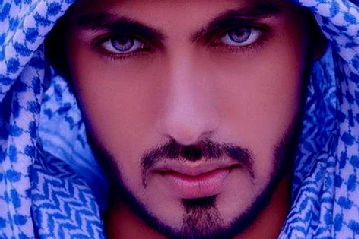 Riley, 29, a auburn amber-eyed middle eastern companion based in Orese. Offering Roleplay, Girlfriend Experience, GFE. Available for incall and outcall, day ...
