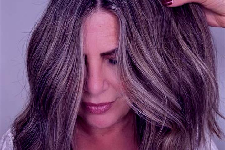 Riley, 29, a dark blonde grey-eyed indian companion based in Baile Dranceni. Offering Overnight, Prostate Massage, Travel Companion, Girlfriend Experience. A...