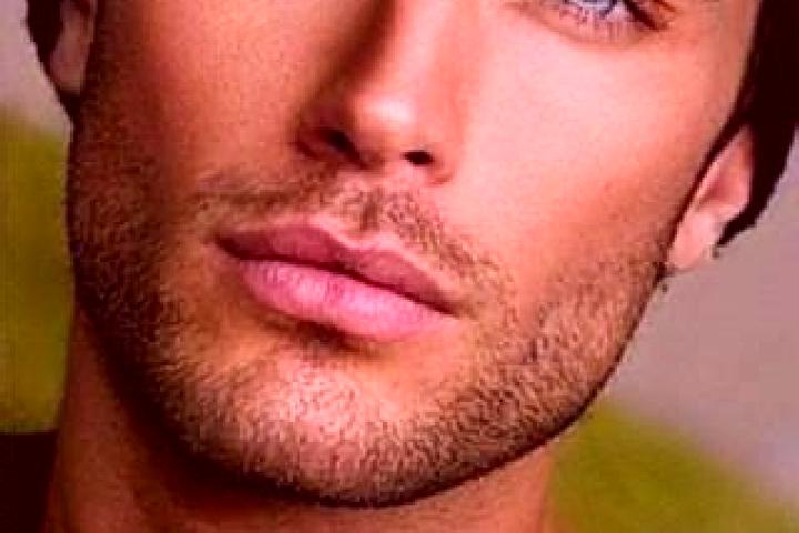 Riley, 29, a red blue-eyed slavic companion based in Toba. Offering Striptease, Deep French Kissing, Prostate Massage. Available for incall and outcall, day ...