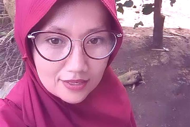 Riley, 29 — Escort in Kuripan, Indonesia