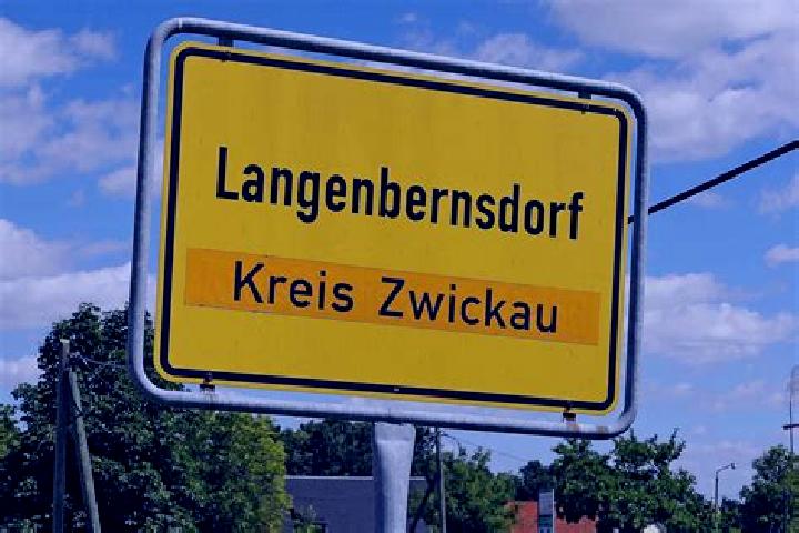 Riley, 29 — Escort in Langenbernsdorf, Germany