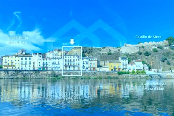 Riley, 29 — Escort in Mora d Ebre, Spain