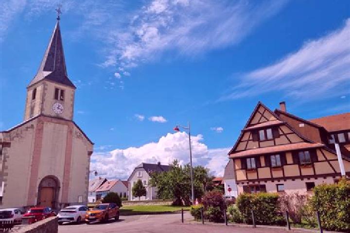 Riley, 29 — Escort in Petit-Landau, France