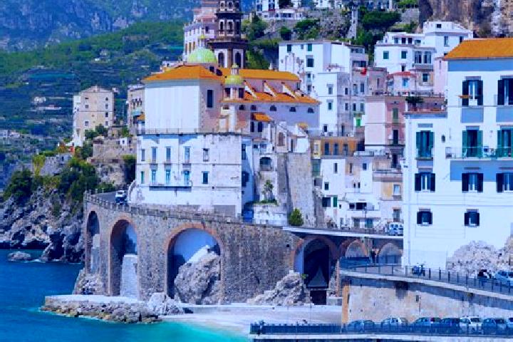 Riley, 29 — Escort in Rottanova, Italy