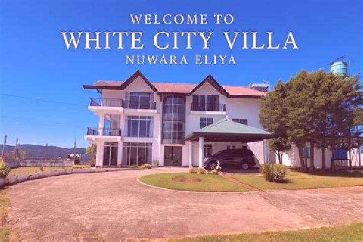 Riley, 29 — Escort in White City, United States