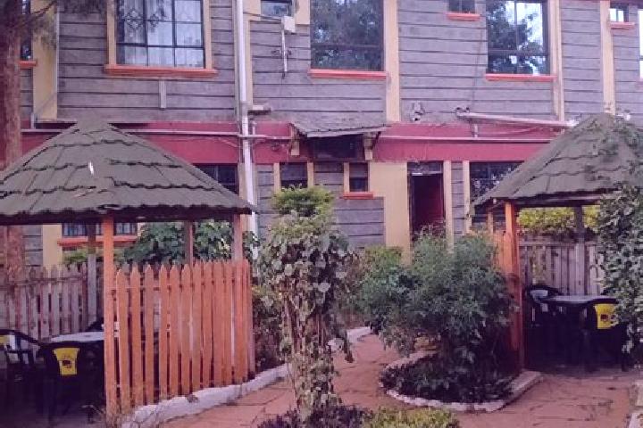 Riley, 29 — Escort in Wote, Kenya