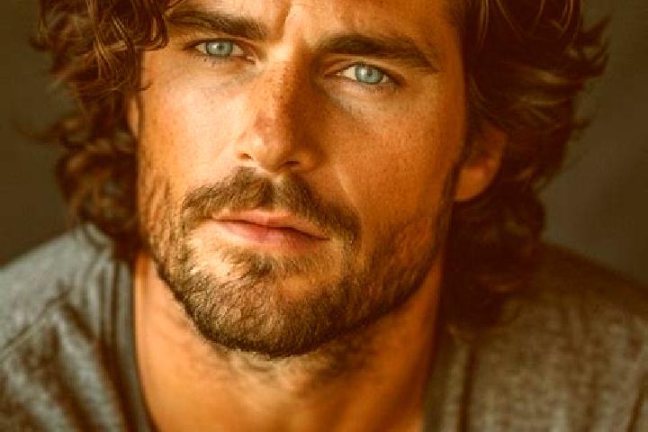 Riley, 30, a black grey-eyed mixed companion based in Haysyn. Offering OWO, 69, Overnight, BDSM, CIM. Available for incall and outcall, overnight bookings av...