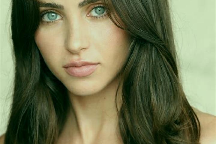 Riley, 30, a brunette brown-eyed caucasian companion based in India. Offering BDSM, Fetish, Dinner Date, Roleplay. Available for incall and outcall, day and ...